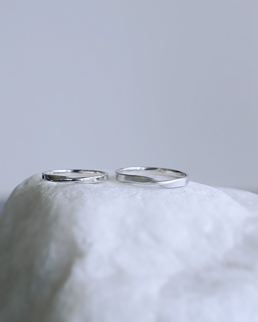 福岡のカップルで作る結婚指輪体験の無限モチーフのリング
