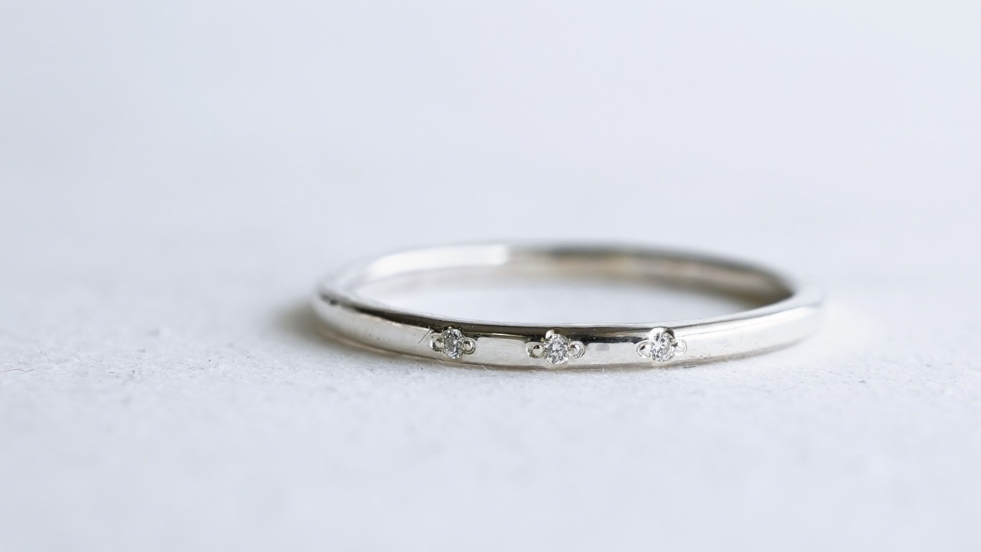 福岡で自分で手作りする結婚指輪 
ダイヤモンドオプション　３石