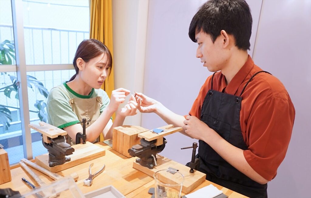 ２人で制作した結婚指輪