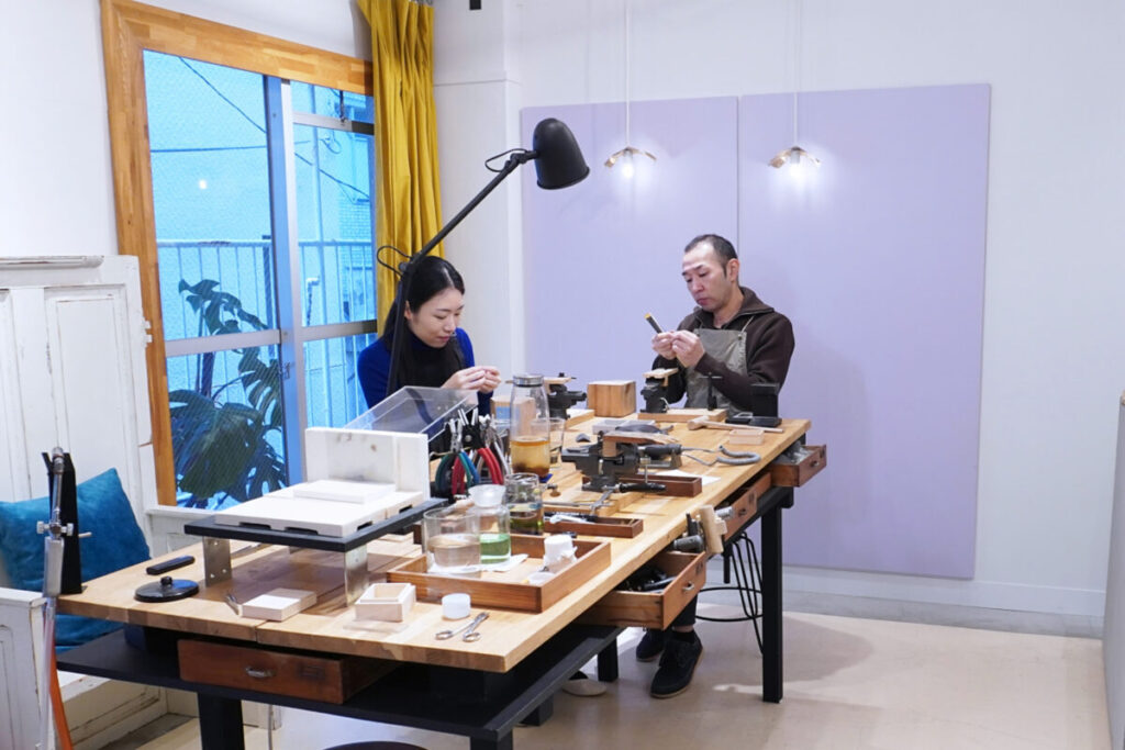 デコレイトミーアトリエで結婚指輪を手作り