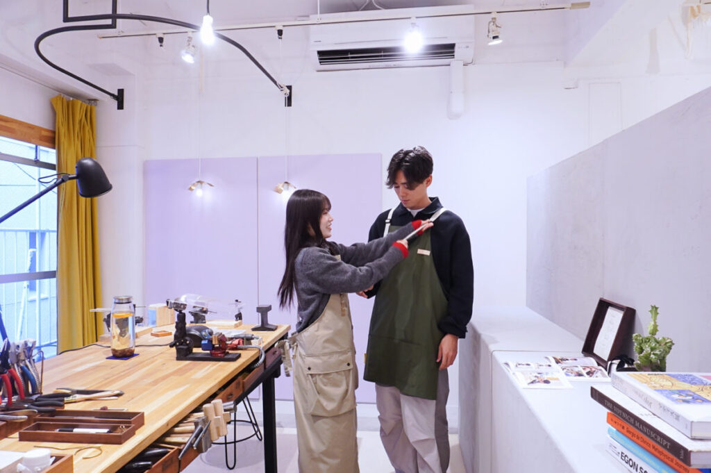 熊本から福岡のデコレイトミーアトリエへ手作り結婚指輪体験に来店されたおふたり