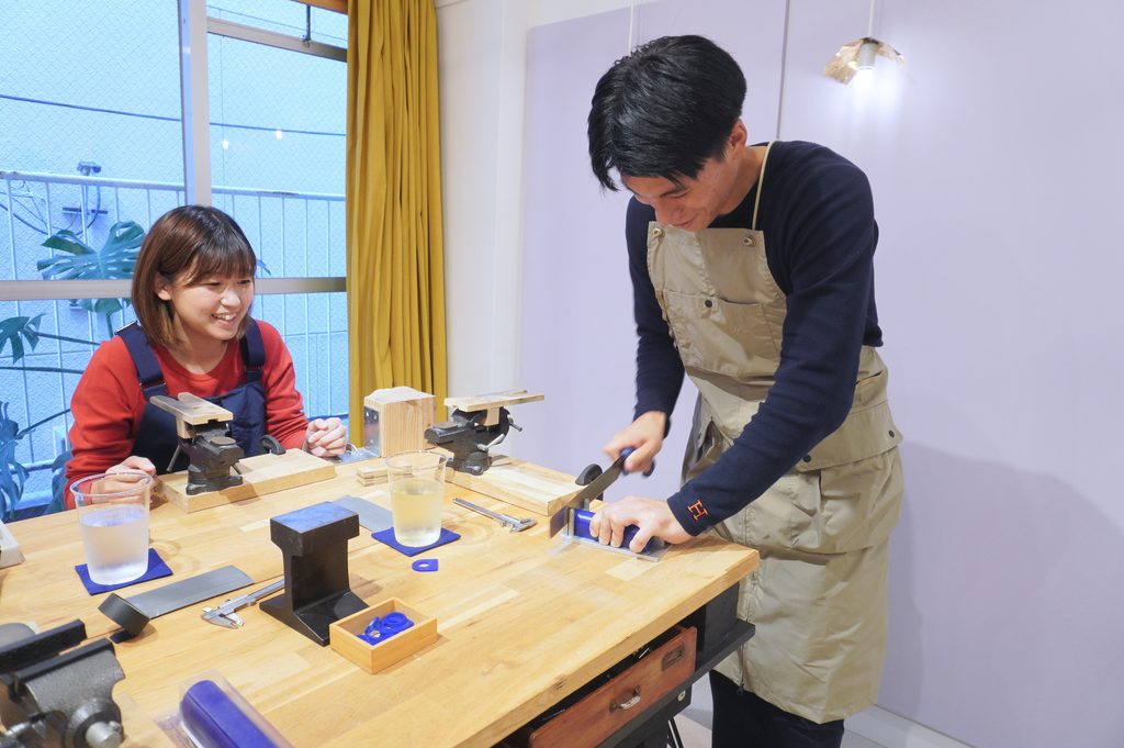 長崎から来店されたお二人が選んだワックスコースでの手作り結婚指輪